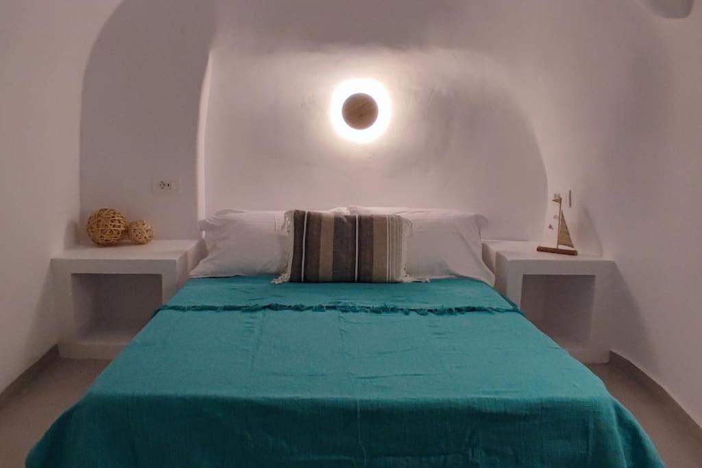 Finikas Cave House Apartment Foinikia  Exterior photo